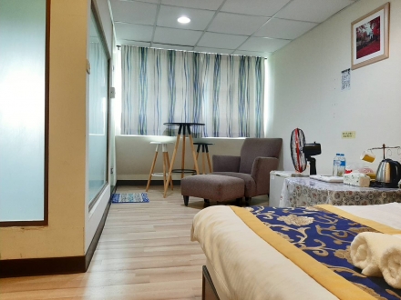 Room 38751 台南市區，近成大，2人套房，12坪(約36m2)